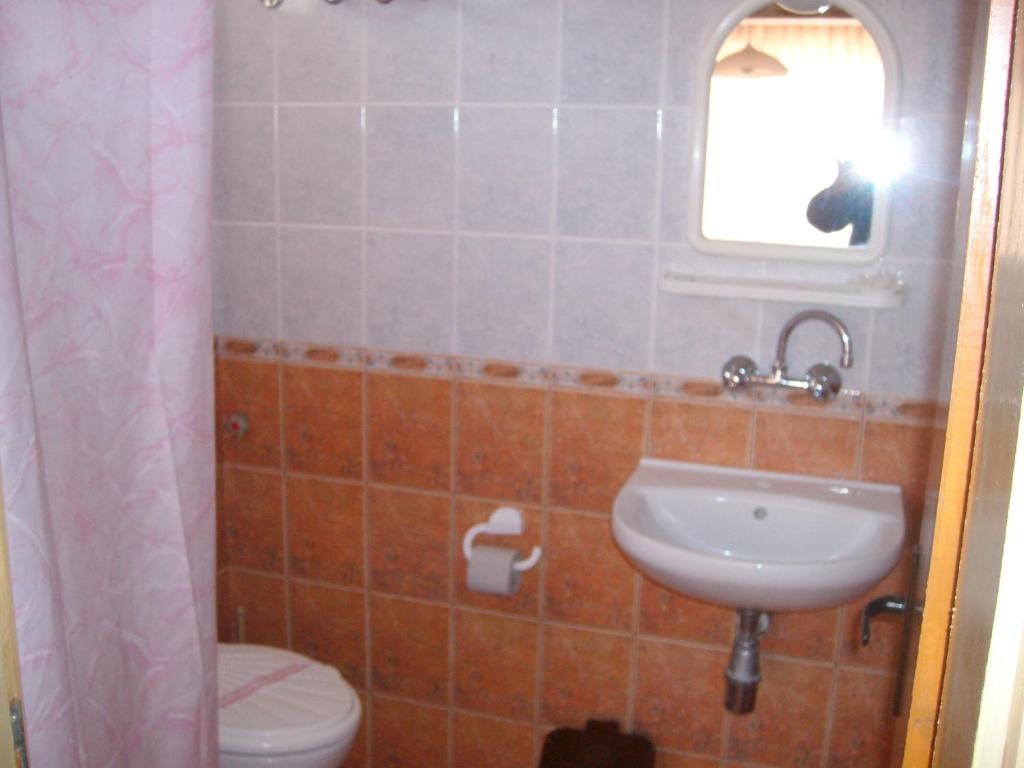 Nelly Guest House Ravda Rum bild